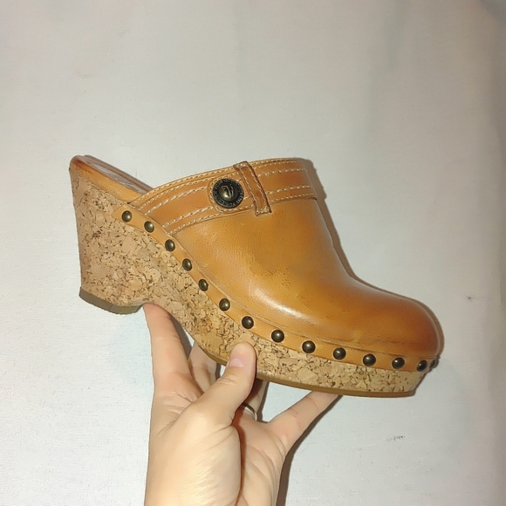 Frye Women's Audra Button Clog Mule Platform Shoe Cork Leather Tan 7.5